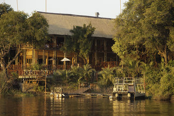 Chobe Marina Lodge Kasane Exterior photo